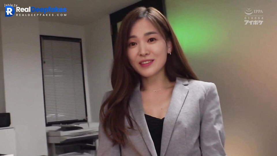 Song Hye-kyo celebrity sex in the office (송혜교 어른들의 비디오)